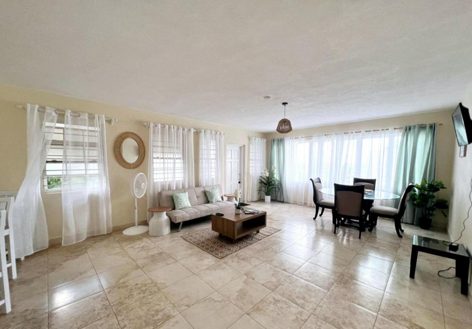 Ocean Bliss Apartments Christ Church Bagian luar foto